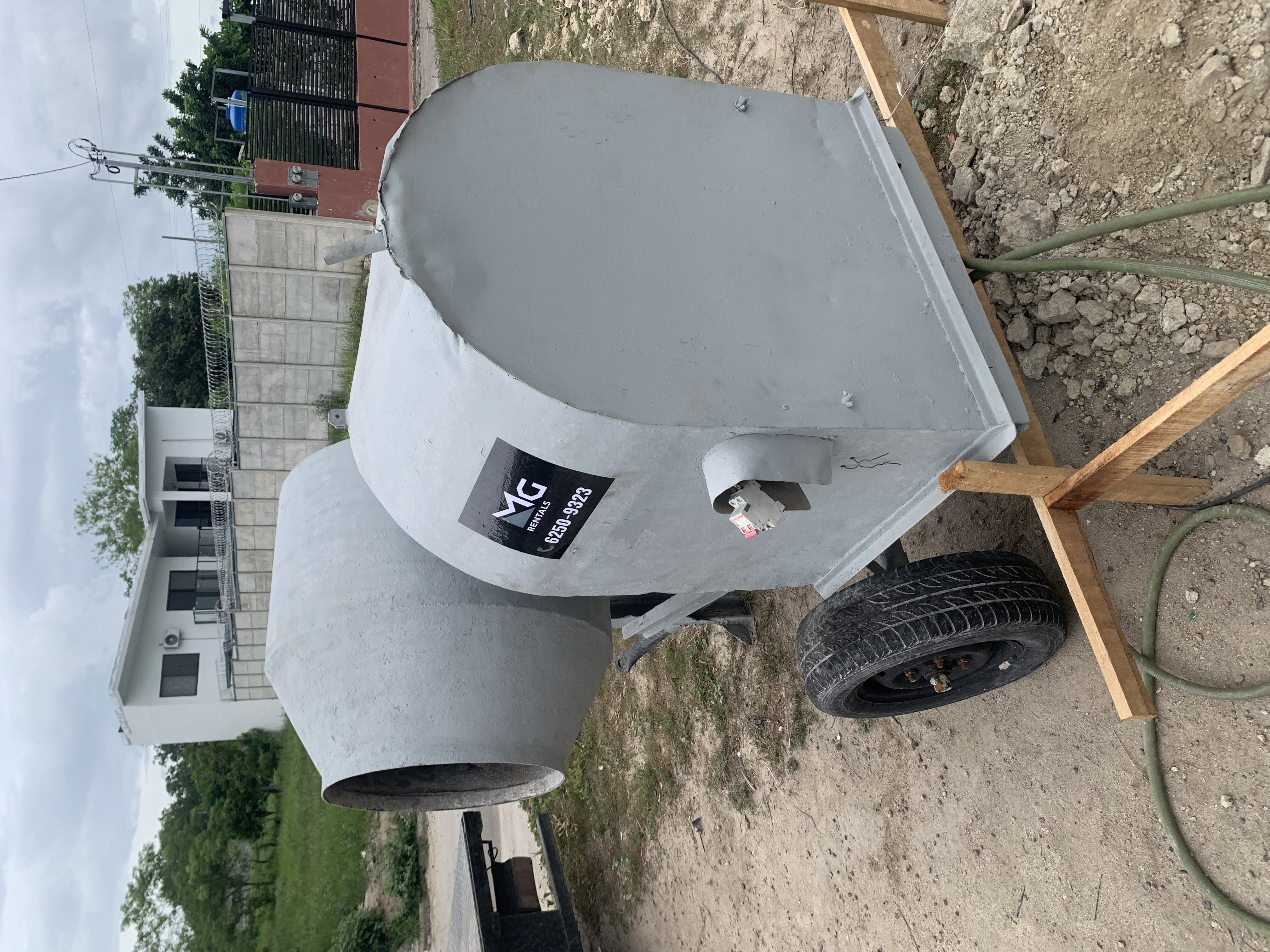 MEZCLADORA ELECTRICA